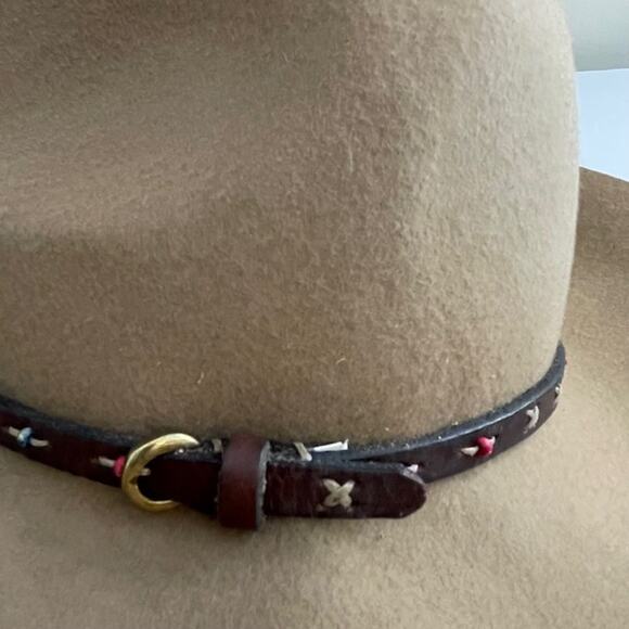 Free People women's camel colored felt hat with headband. - Picture 4 of 6